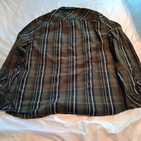 Men's Rock & Republic XL L/S Button Up Green Plaid Roll Tab Sleeve Easy Care - Picture 5 of 9